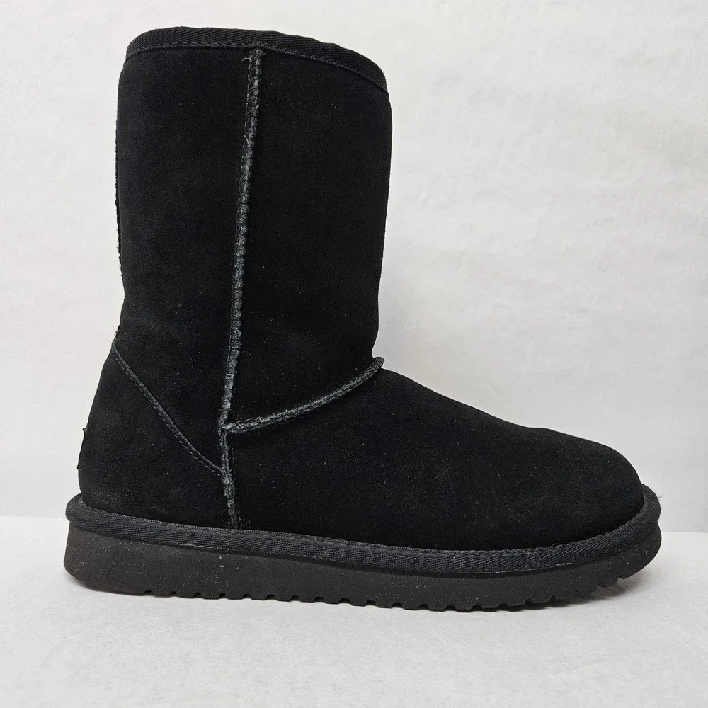 Koolaburra Women's Koola Short Faux Fur Lined Suede Boots 1017090‎ Black Sz 9